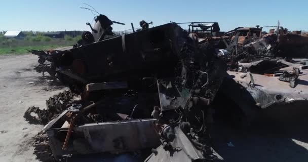 Destroyed Military Convoy Burnt Combat Vehicles Rusty Tech Consequences Artillery — Vídeos de Stock