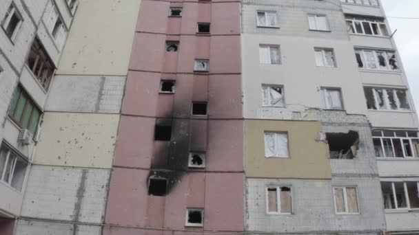 Bâtiment Résidentiel Endommagé Dans Ville Bucha Région Kiev Pendant Les — Video