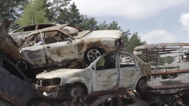 Consequences War Russia Peaceful City Kiev Capital Ukraine Destroyed Cars — Stockvideo