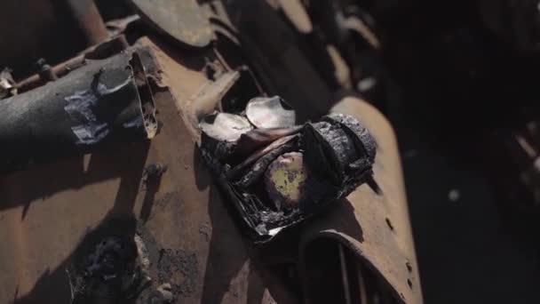 Спалили Військову Техніку Після Ракетного Нападу Покинув Іржаву Військову Техніку — стокове відео