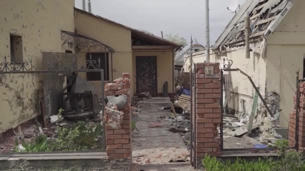 Edificio Apartamentos Bombardeado Después Ataque Aéreo Guerra Ucrania Mariupol — Vídeo de stock