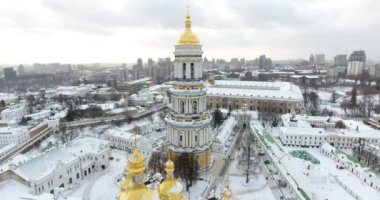 Ulusal Kyiv-Pechersk Tarihi Kültürel Koruma Alanı. Havadan. Ukrayna. Kyiv. Kış