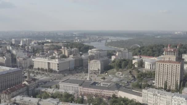 Centrum Náměstí Maidan Nebo Maydan Nezalezhnosti Blízkosti Sochy Památníku Nezávislosti — Stock video