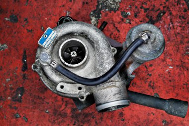 turbo dizel motor Turbo yıpranmış eski