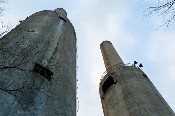 Torres abandonadas —  Fotos de Stock