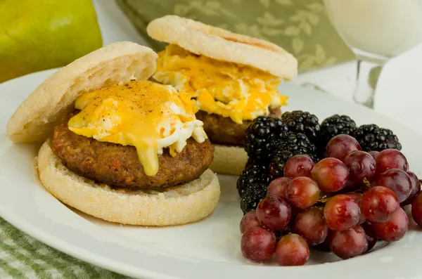 Breakfast Sandwich — Stock Photo, Image