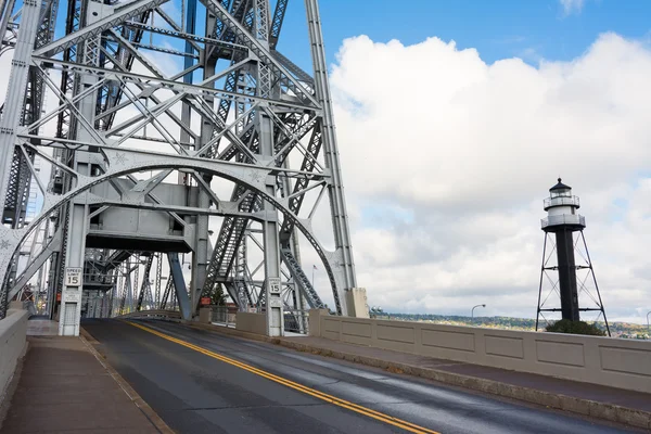 Antennlyftbro — Stockfoto