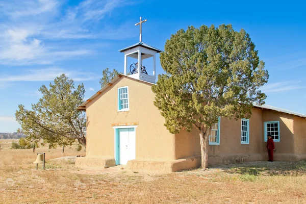 Iglesia rural de Adobe —  Fotos de Stock