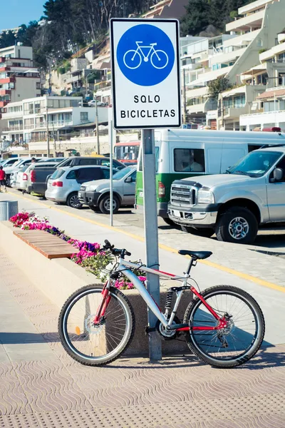 市内の自転車は — ストック写真