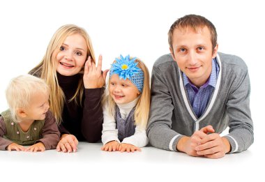 çocuklu mutlu bir aile