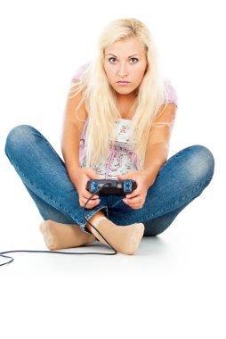 joystick oynayan kız