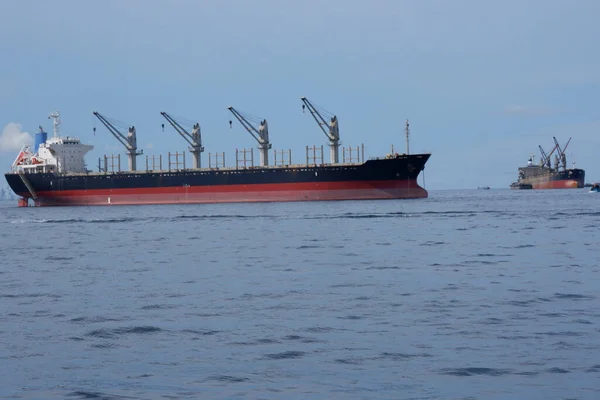 Barcaça Transporte Petróleo Bruto Para Comércio — Fotografia de Stock