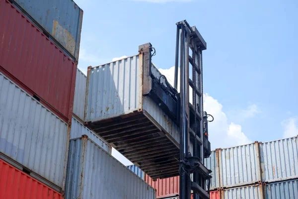 Uitzicht Containeropslag Hoge Palen — Stockfoto