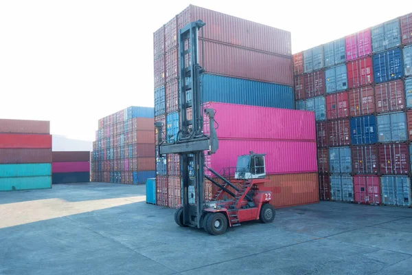 Containerbe Und Entladeanlagen Hafen Import Und Exportkonzept — Stockfoto
