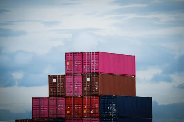 Containerstapeln Für Schifffahrt Und Transport Import Und Export — Stockfoto