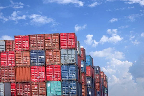 Container Stack För Förpackning Varor För Morgon Import Och Export — Stockfoto
