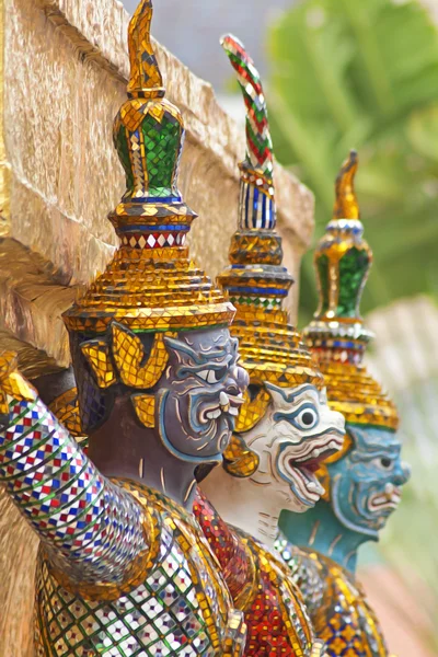 Wat phra kaew adlı dev bangkok. — Stok fotoğraf