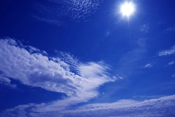 Sun Blue Sky White Clouds Nature Background — Stock Photo, Image