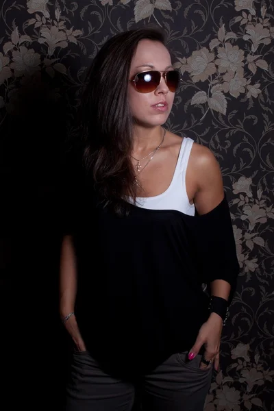 Hermosa chica en gafas Fotos De Stock Sin Royalties Gratis