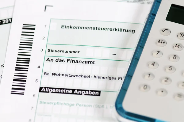 Немецкая налоговая форма - Einkommensteuerklaerung — стоковое фото