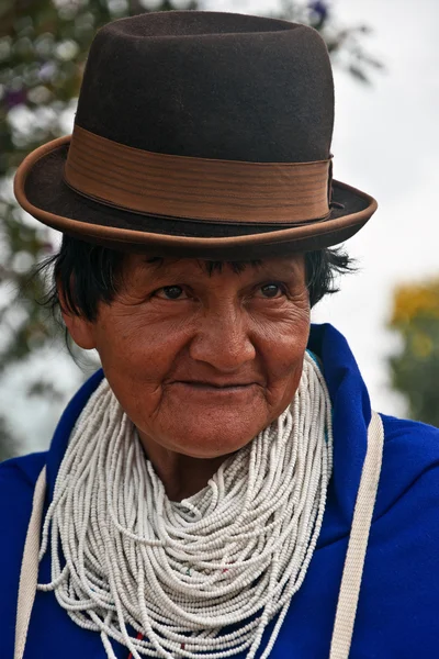 Retrato de uma mulher guambiana — Fotografia de Stock