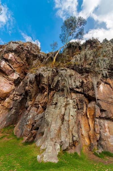 View of Cliff from Below — Stock Photo, Image