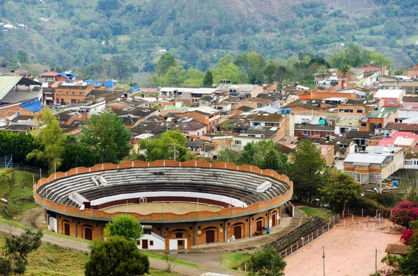 Plaza de toros de ciudad pequeña — Foto de Stock