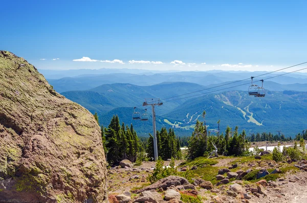 Chairlift and Hills — Stock Photo, Image