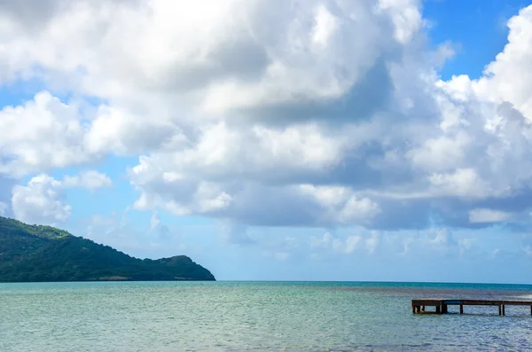 Pier a oceán — Stock fotografie