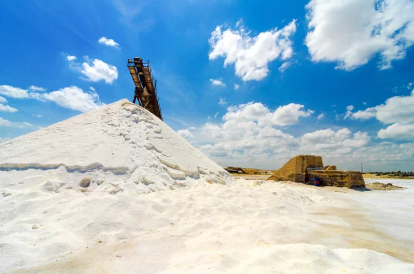 De productie van zout — Stockfoto