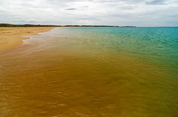 Mare e spiaggia — Foto Stock