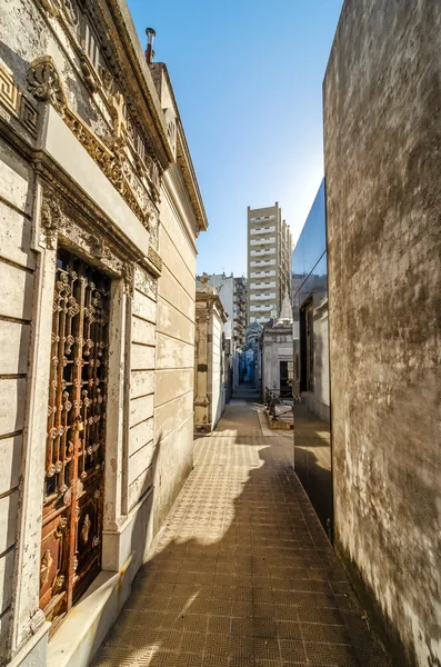 Gräber auf dem Friedhof von Recoleta — Stockfoto