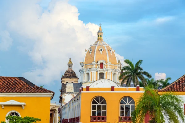 San pedro kopuli kostela — Stock fotografie