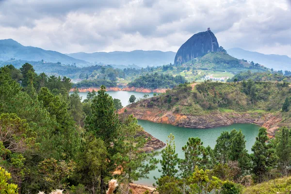 La roca — Foto de Stock