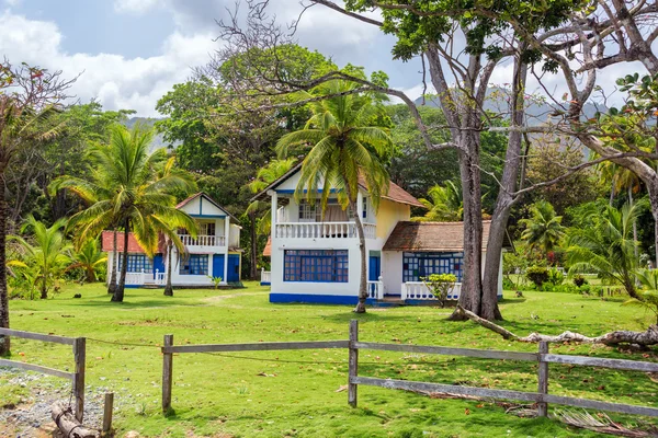Karaiby dom — Zdjęcie stockowe