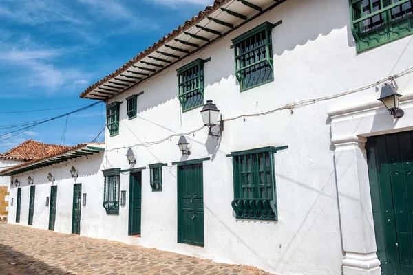 White Colonial Street — Stock Photo, Image