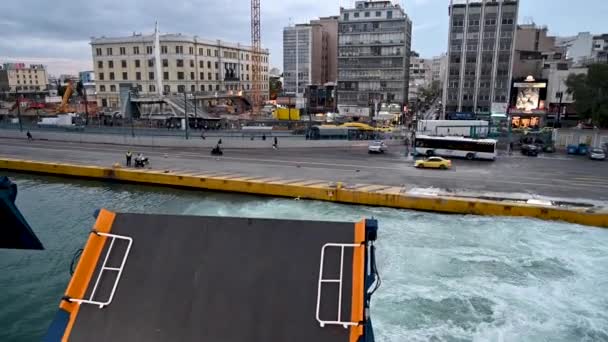 Pireaus Griekenland Oktober 2021 Uitzicht Vanaf Een Veerboot Vanaf Het — Stockvideo