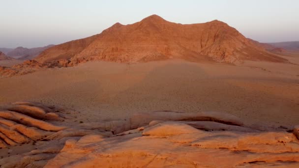 Blick Auf Atemberaubende Rote Hügel Der Wüste Wadi Rum Jordanien — Stockvideo