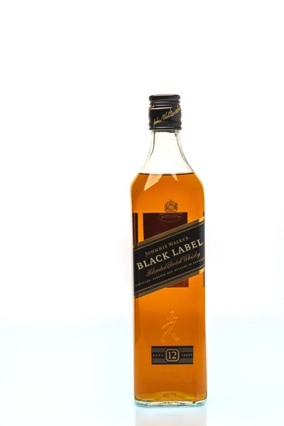 Piękny Widok Butelka Whisky Johnnie Walker Black Label Tle Koncepcja — Zdjęcie stockowe