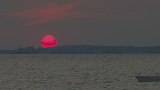 ギリシャの自然の風景の豪華な夕日の景色 美しいカラフルな自然背景 — ストック動画