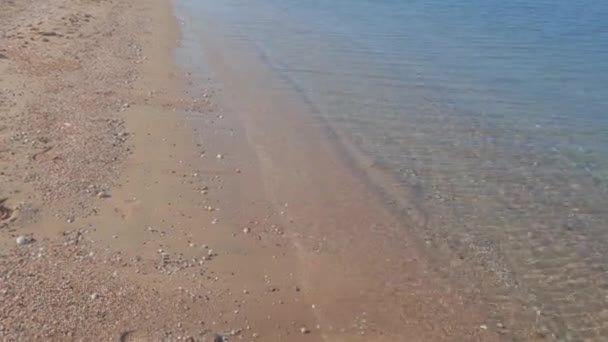 Bela Vista Superfície Espelho Água Costa Mar Mediterrâneo Grécia — Vídeo de Stock