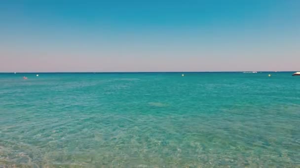 Beautiful View Turquoise Water Mediterranean Sea Oastline Merges Surface Blue — Stock video