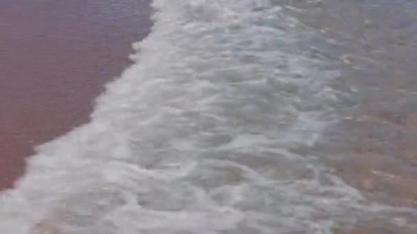Close View Waves Rolling Sandy Shore Beach Mediterranean Sea Greece — 图库视频影像