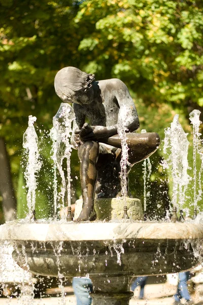 Bahçe İspanyol Çeşmesi