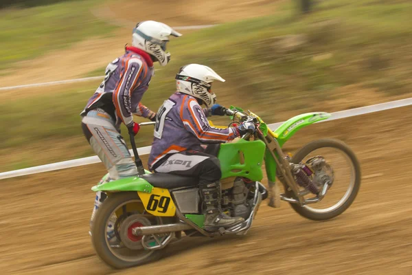 Colpo dinamico di corridori sidecar — Foto Stock