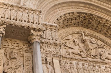 St trophime portal detay (arles, Fransa)
