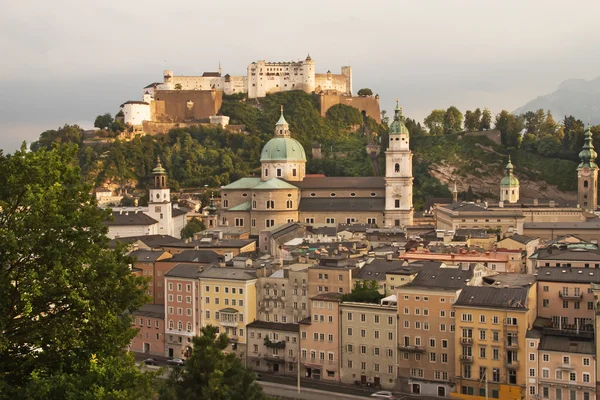 Fortaleza Hohensalzburg (Salzburgo, Austria) ) —  Fotos de Stock