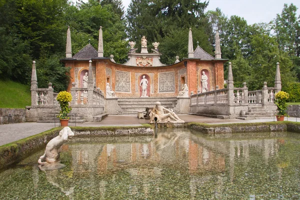 Trick fountains at Hellbrunn Castle (Salzburg, Austria) — Stock Photo, Image