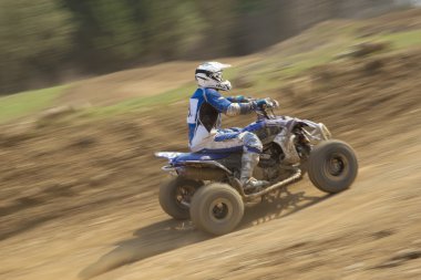 dinamik çekim quad yarışçı