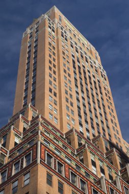 manhattan üzerinde eski gökdelen